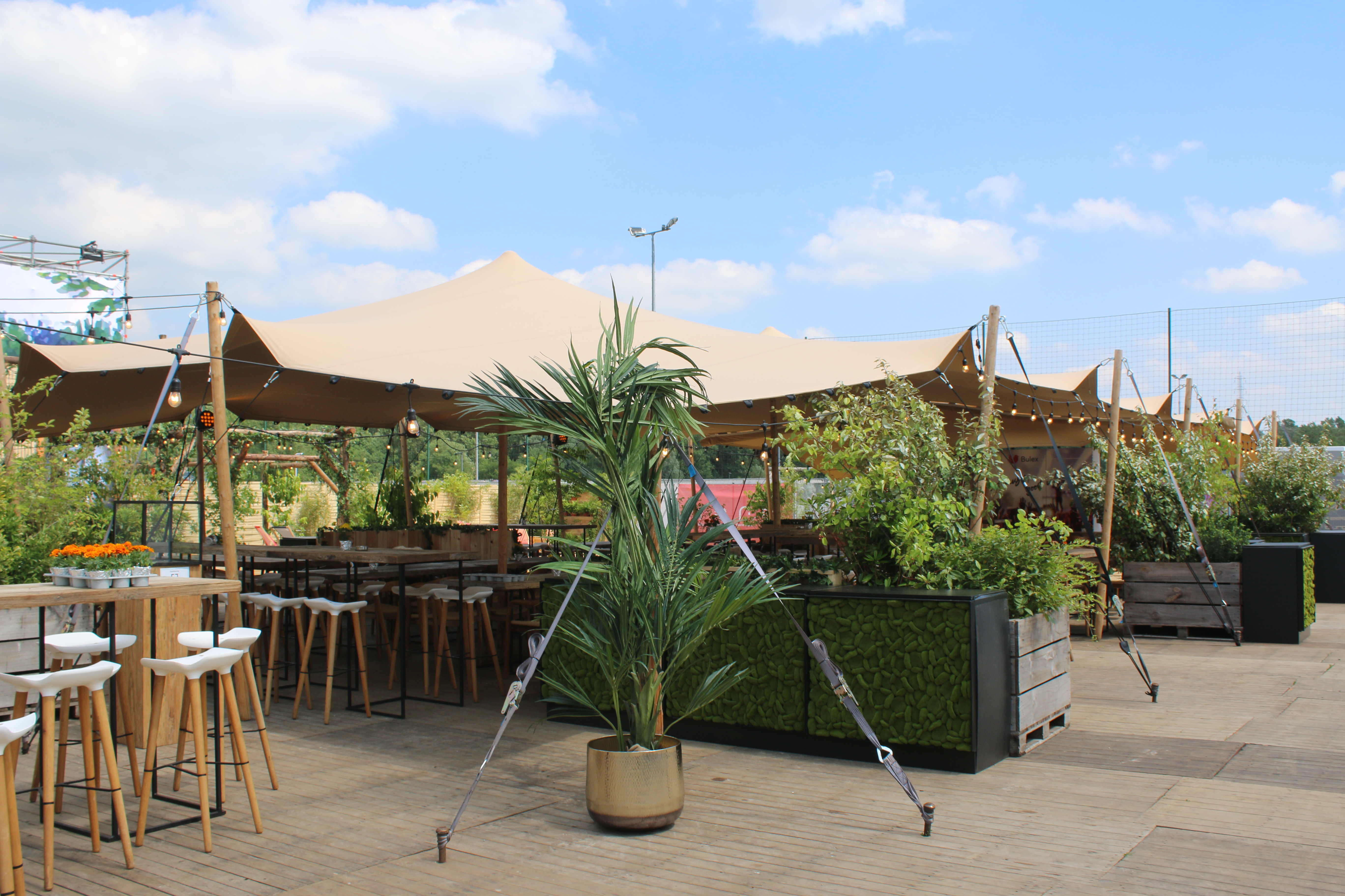 Stretchtent 10 x 27m - 270m²